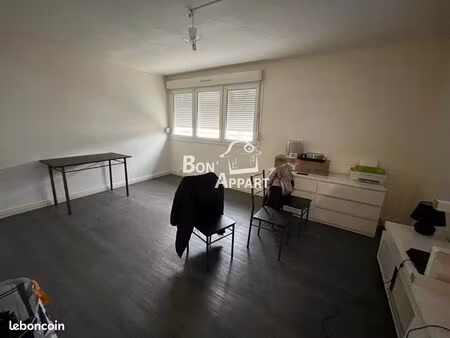 appartement 5 pièces 82 m²