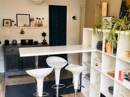 appartement f3 traversant 62m² refait à neuf