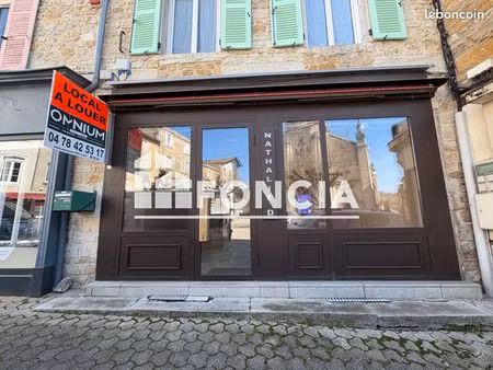 local commercial 2 pièces 62.17m² à louer 1062.5 - lagnieu 01150