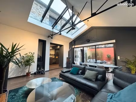 maison meublée 200 m² – contemporaine rénovée – brest saint-michel