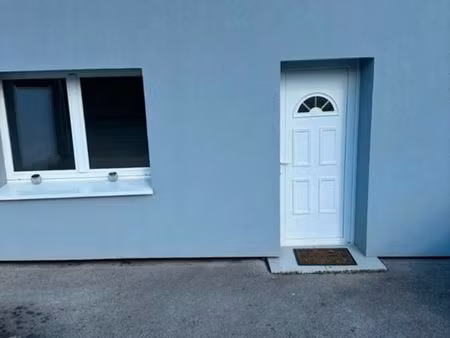 studio 30m2 avec parking et terrasse