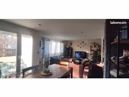 appartement type f3 - 75 m2 - avenue du 69eme ri essey les nancy - proche commerces / t3