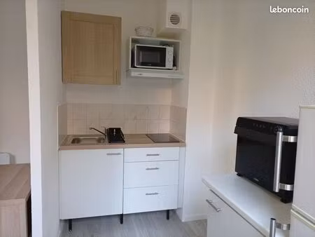 f2 36 m2 quartier jaurès bien équipé