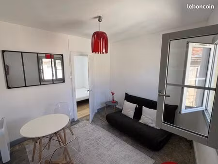 t1 bis rénové écusson