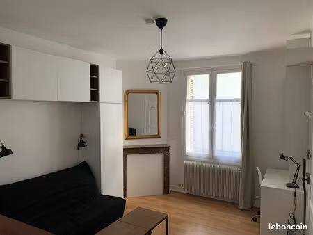 t1 étudiant 2 min des halles