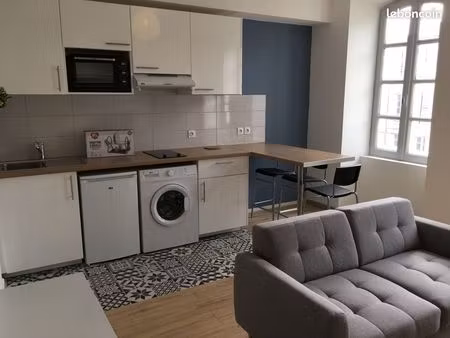 beau t2 meublé centre ville