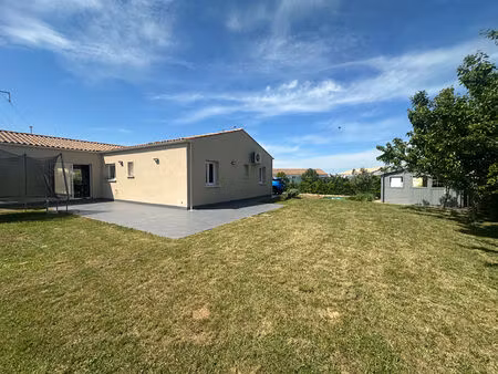 maison echillais 6 pièce(s) 134 m2