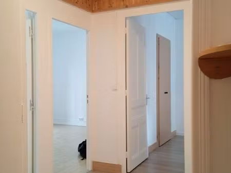 grenoble 38000 - secteur ampère - appartement t2 de 48m2