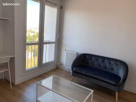 appartement t2 meublé lumineux refait à neuf
