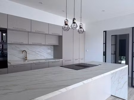 location maison neuve