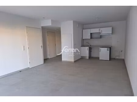 location appartement 2 pièces 45m² draguignan 83300