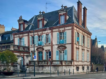 immeuble d'exception au coeur historique de chartres 454 m² à fort potentiel