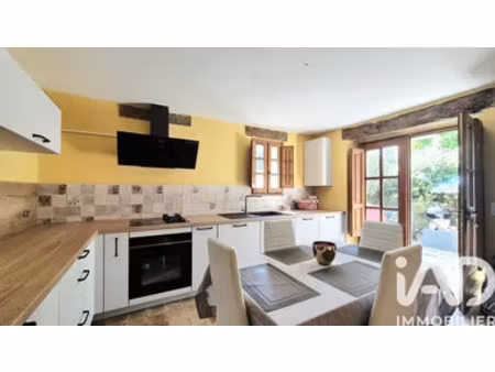 maison de village à rustrel (84400)