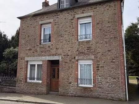 charmante maison en pierre de 4 pièces   90 m² et terrain 1 500 m² ? pontmain (53220)