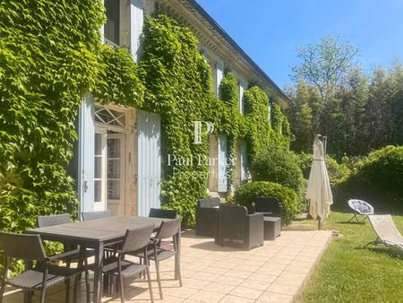 elégante maison de maître avec activité touristique à forte valeur ajoutée