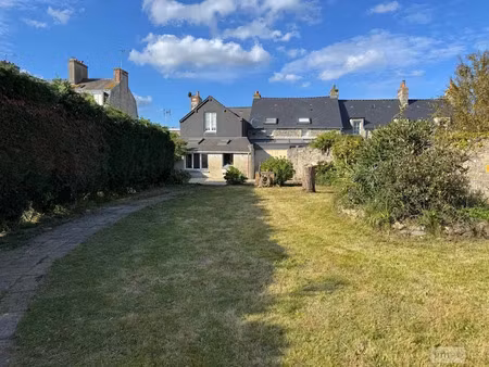 vente maison 5 pièces 121 m² à saint-vaast-la-hougue (50550)  251 520 €