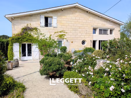 maison 6 pièce(s)  abzac