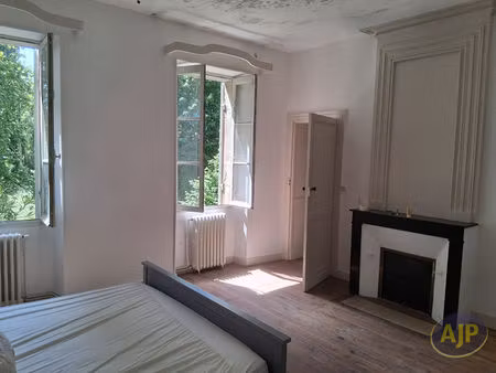 maison vertheuil