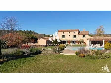 goult- propriété avec vue panoramique