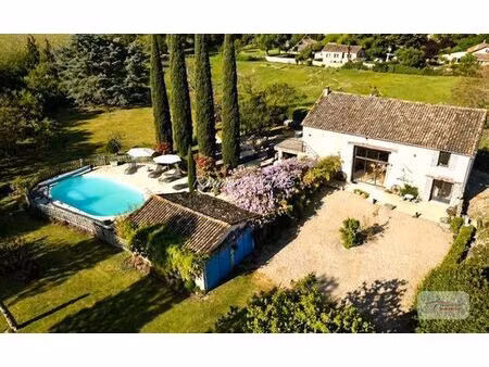 maison de 9 pièces de luxe en vente à saussignac  france