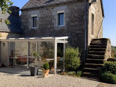 maison de village à lanrivain (22480)