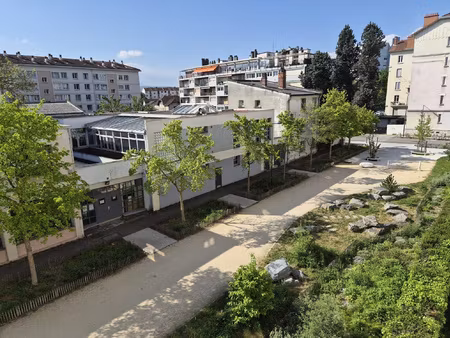 parc paul mistral - t3 de 56 m2 avec balcon de 5 m2  cave et