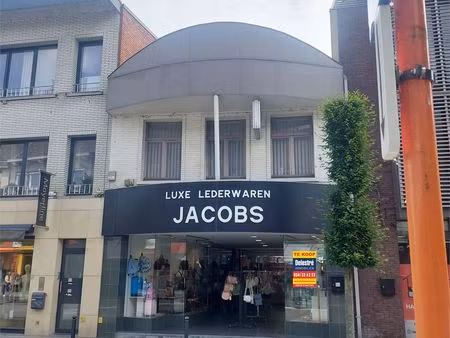 commercieel te koop in geel