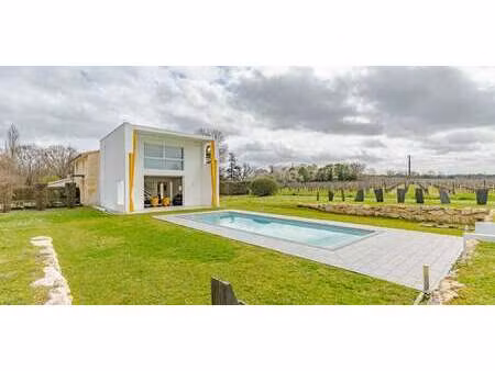 maison contemporaine avec piscine et jardin saint-loubès (33)