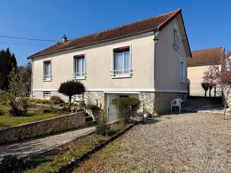 maison familiale 5p sur sous-sol à vendre