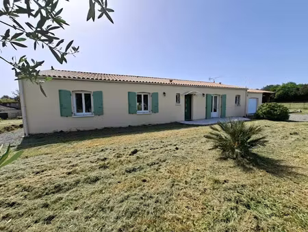 vente maison 4 pièces 155 m² à saint-savinien (17350)  325 500 €