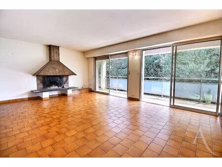 vente appartement 7 pièces  108.00m²  bègles