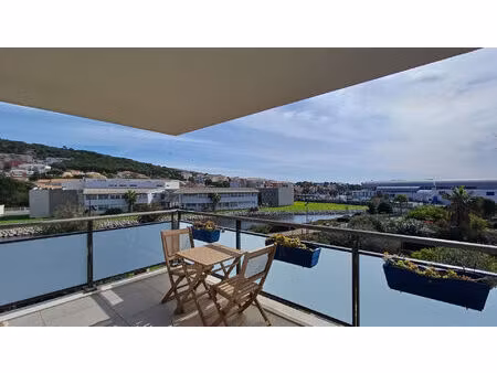vente appartement 4 pièces  94.00m²  sète