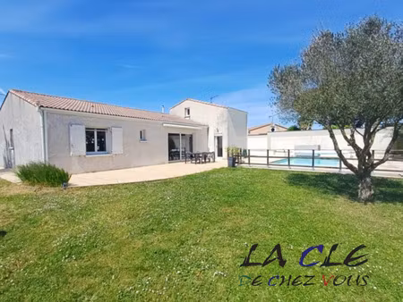 vente maison piscine à faye-sur-ardin (79160) : à vendre piscine / 114m² faye-sur-ardin