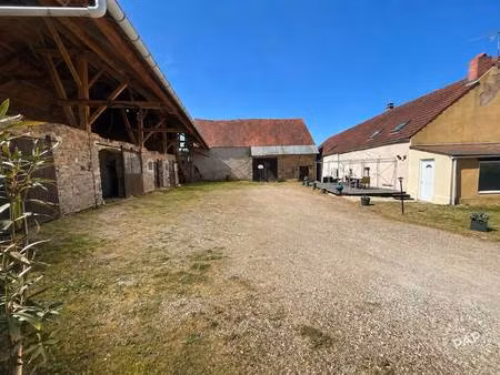 vic-de-chassenay (21140)