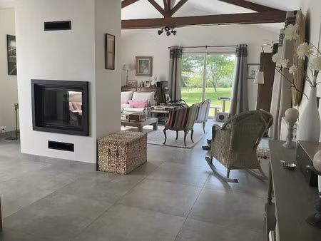 vente maison 6 pièces 187 m² à saint-prouant (85110)  420 000 €