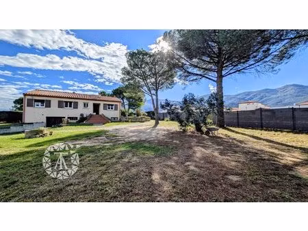 villelongue dels monts - villa 4 faces grand terrain constructible et divisible avec vues.
