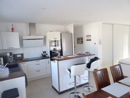 location maison 4 pièces  89.61m²  narbonne