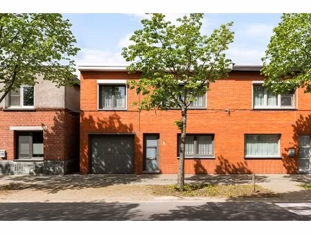 huis te koop in brasschaat met 5 slaapkamers