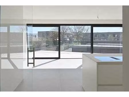 appartement te koop in marke met 2 slaapkamers