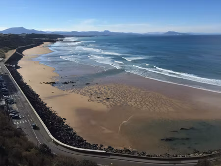 exclu btz côte des basques- 1 ère ligne vue océan