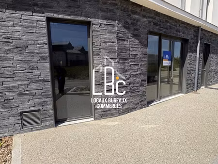 achat local commercial 60m² avrille 49240