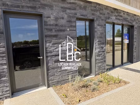 achat local commercial 83m² avrille 49240