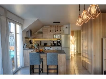 superbe 3 pièces lumineux avec balcon + double parking – rés