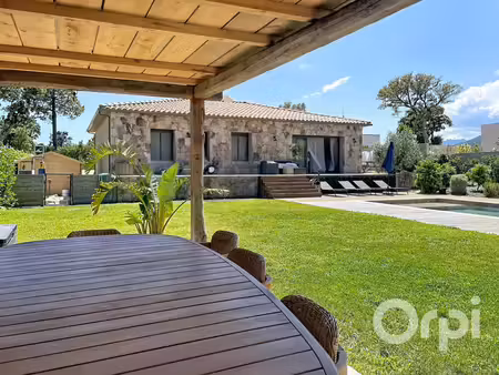 vente maison 4 pièces 137 m² lecci (20137)
