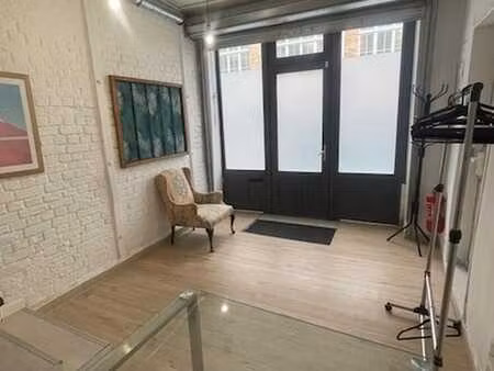 location commerce paris 75005 119m²