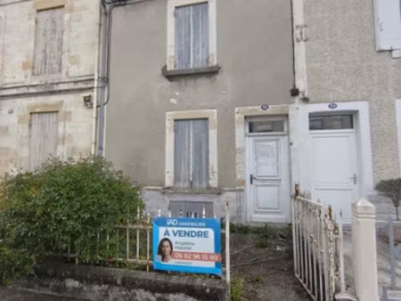 maison de ville à sainte-foy-la-grande (33220)