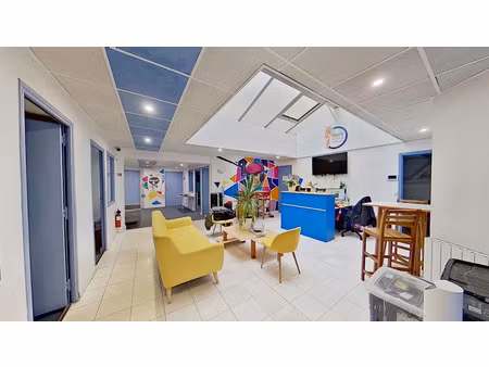 location locaux professionnels 7 pièces 160 m² à charenton-le-pont (94220)  3 400 €