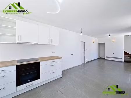 maison à louer avec jardin et 3 chambres   mettet (vbe15063)
