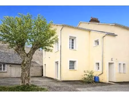 vente maison à angers capucins verneau (49000) : à vendre / 220m² angers capucins verneau