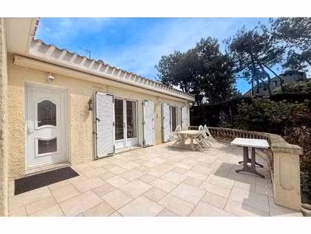 vente maison piscine aux sables-d'olonne (85100) : à vendre piscine / 181m² les sables-d'o